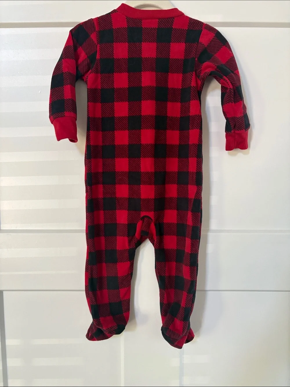 Carter's Red & Black Buffalo Plaid Santa Footed One-Piece Pajama 6-9 Months